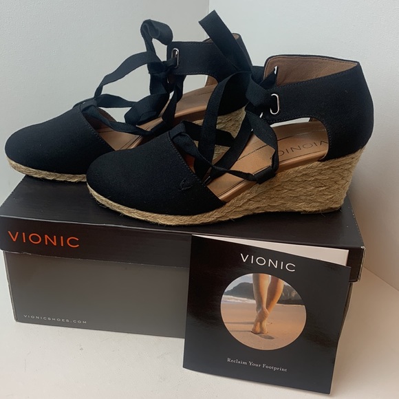 Vionic | Shoes | Vionic Aruba Kaitlyn Black Lace Up Wedgesize 75 | Poshmark